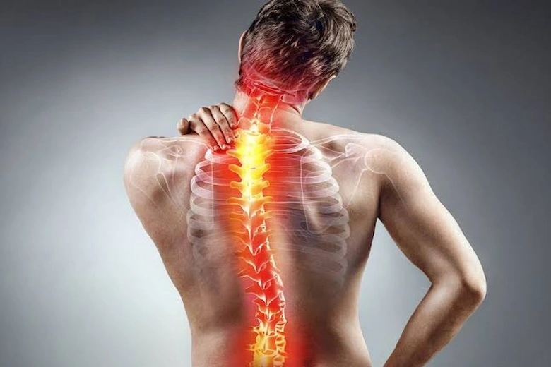 تصویری از نشانه های دیسک گردن